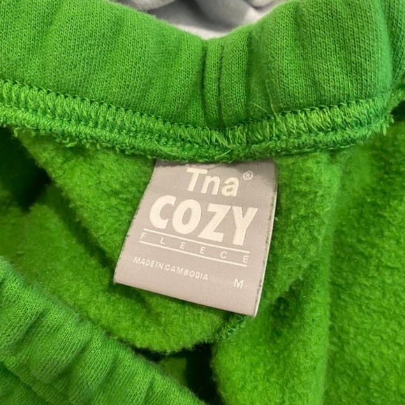 Aritzia TNA sweat set * selling together * - Picture 3 of 4